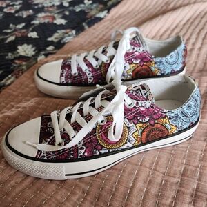 Vibrant Mandala Women's Sneakers